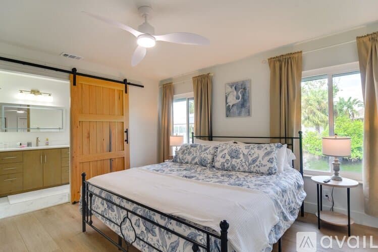 Ruskin House: 108 Janie Street
