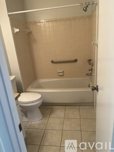 Port St. Lucie House: 1502 SE Corvair Ct