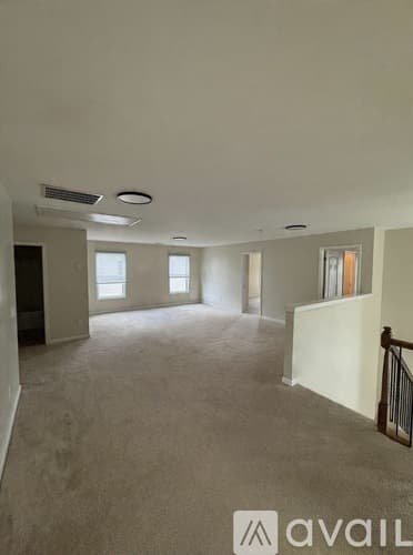 Kathleen House: 327 Hearthwood Drive