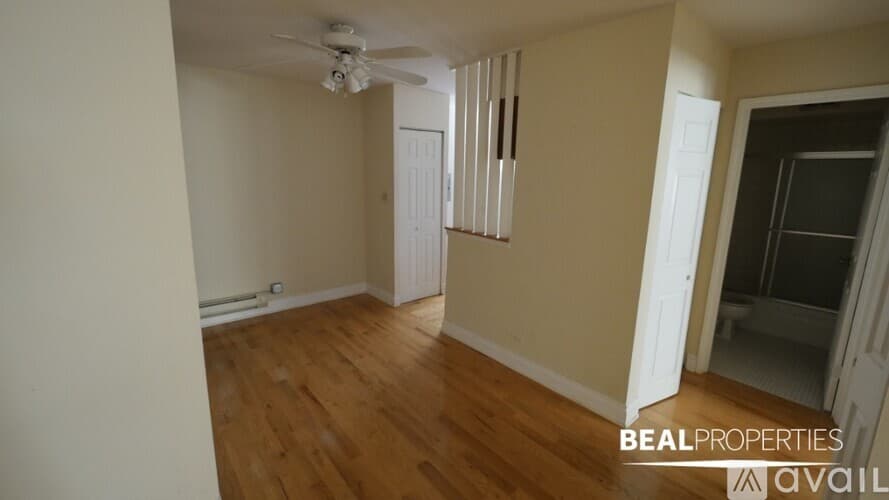 Chicago Apartment: 660 W Wrightwood Ave