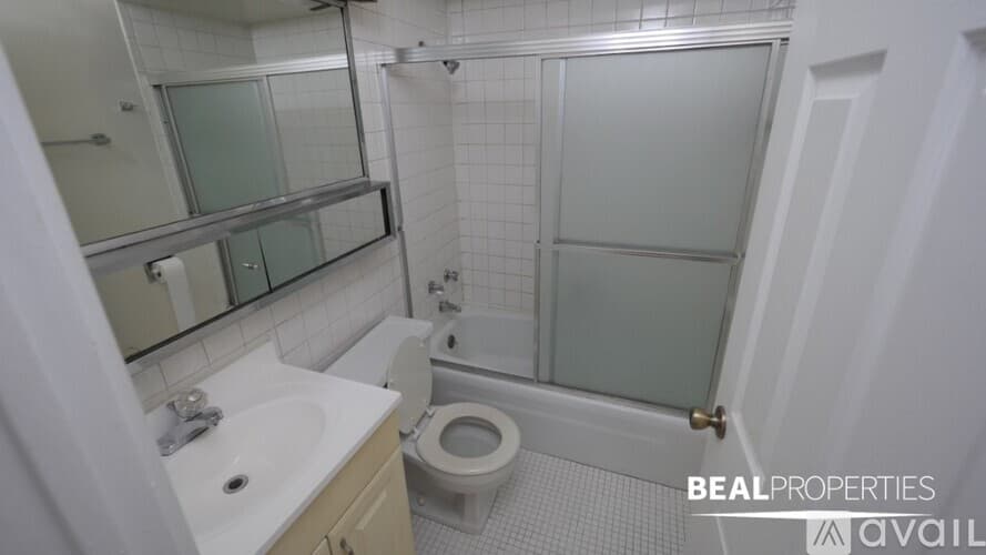 Chicago Apartment: 660 W Wrightwood Ave