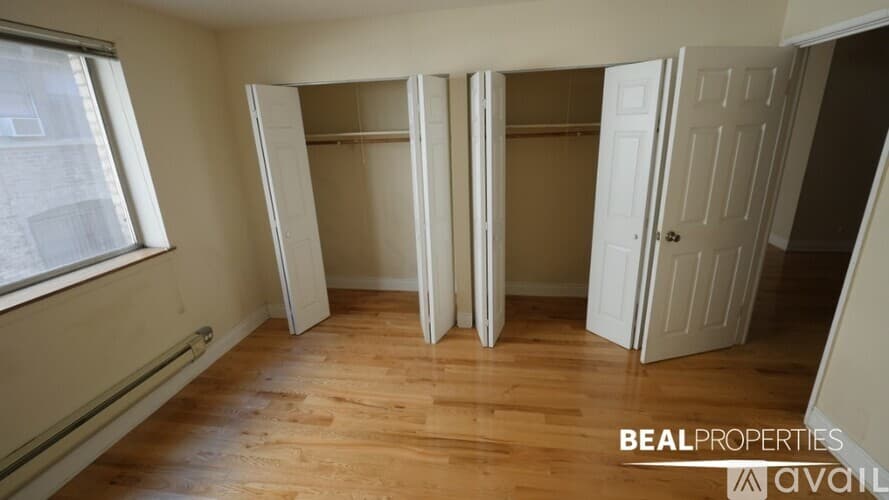 Chicago Apartment: 660 W Wrightwood Ave