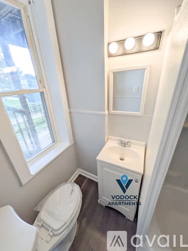 Holyoke Apartment: 226 Lyman St