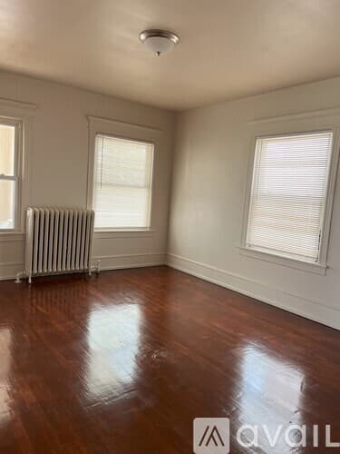 Ventnor City Apartment: 2 North Austin Avenue