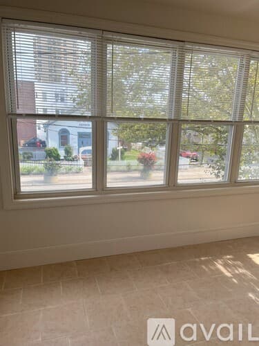 Ventnor City Apartment: 2 North Austin Avenue