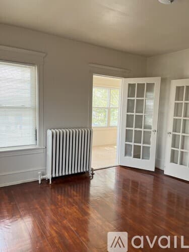 Ventnor City Apartment: 2 North Austin Avenue