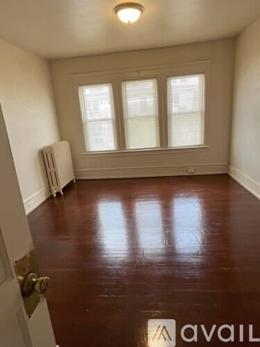 Ventnor City Apartment: 2 North Austin Avenue