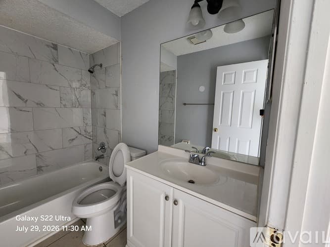 Spring Hill Apartment: 7949 Pinehurst Dr
