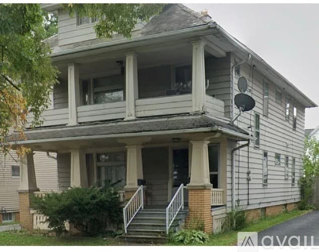 Cleveland Apartment: 4411 Memphis Avenue