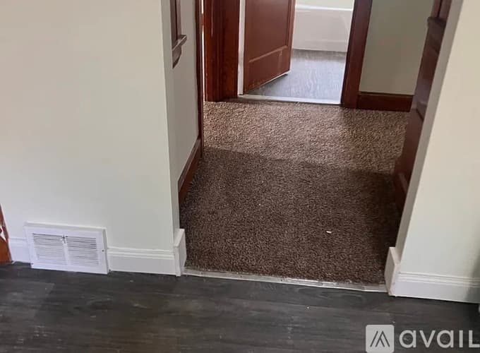 Cleveland Apartment: 4411 Memphis Avenue