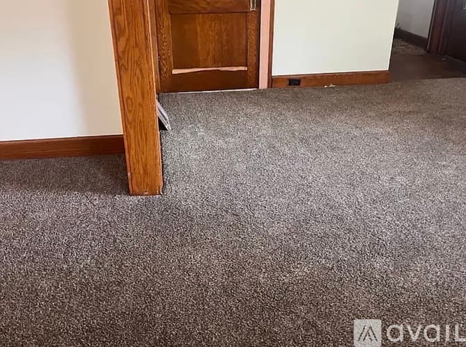 Cleveland Apartment: 4411 Memphis Avenue