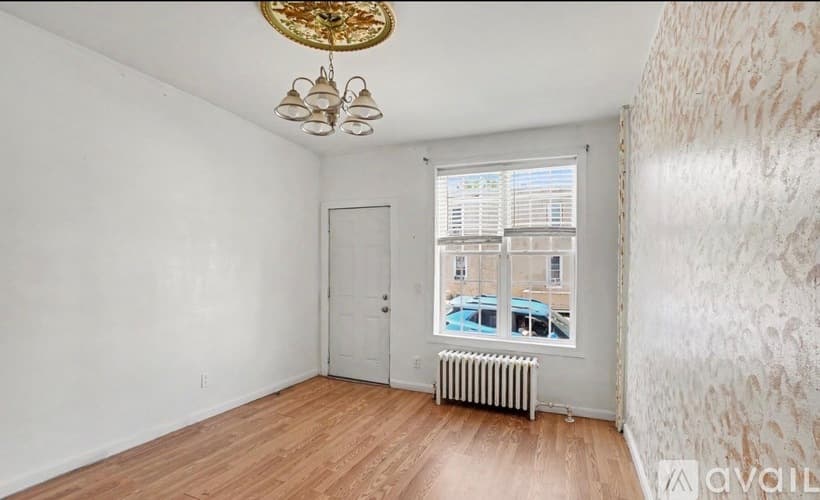 Reading House: 1105 Green Street
