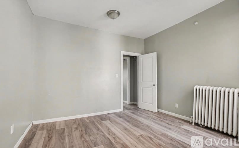 Reading House: 1105 Green Street