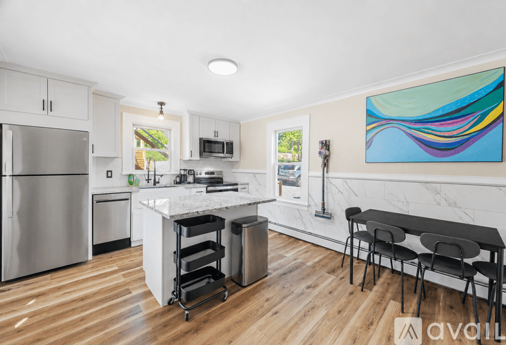 Groton Apartment: 3 Pearl St