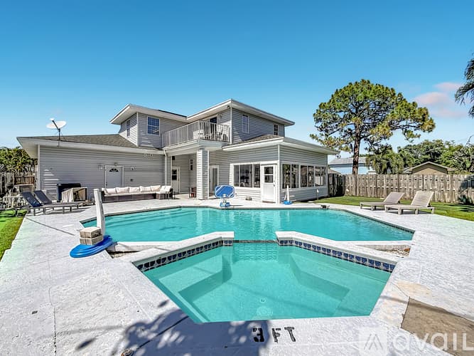 Boynton Beach House: 3936 Tracewood Ln