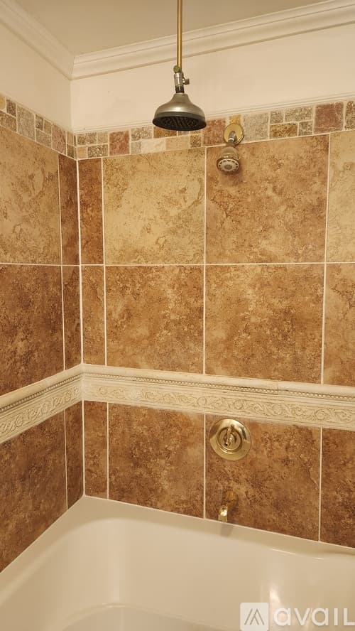 Hopkinton Apartment: 21 Ash St