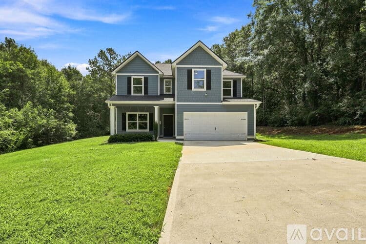 LaGrange House: 113 Richmond Dr