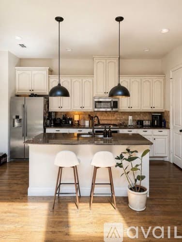 Arlington House: 1203 Harris Hawk Way