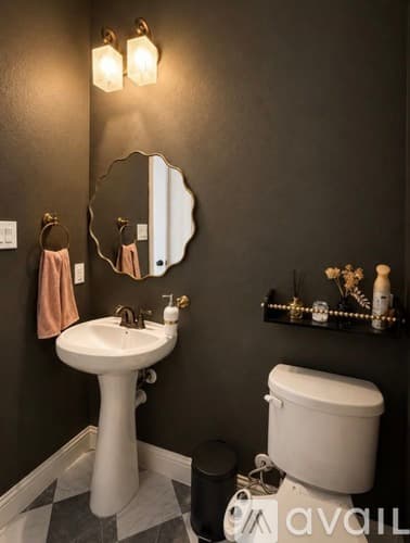 Arlington House: 1203 Harris Hawk Way