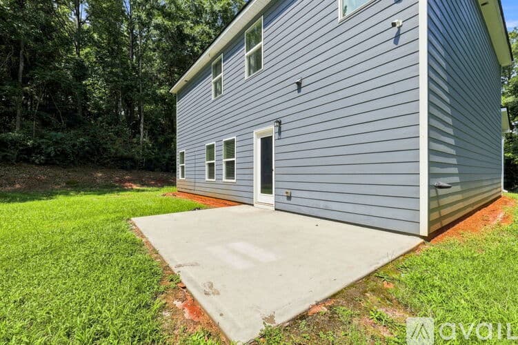 LaGrange House: 113 Richmond Dr