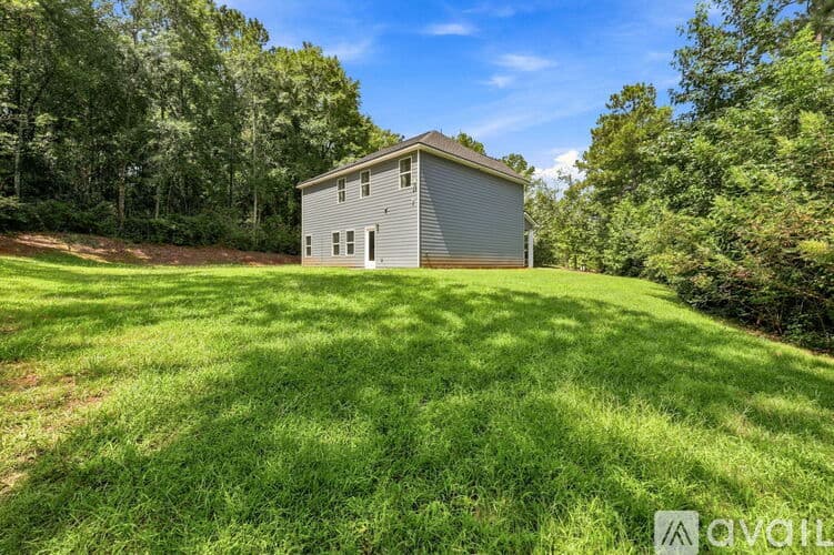 LaGrange House: 113 Richmond Dr