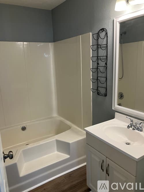 Columbus House: 3822 Sunrise Lane