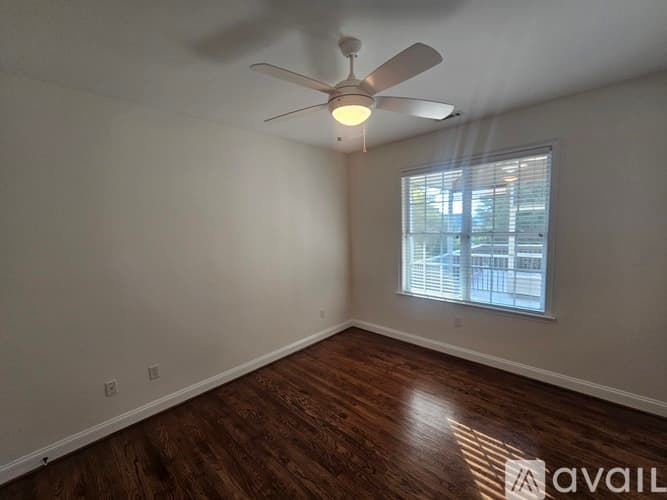 Greer House: 212 Medford Drive