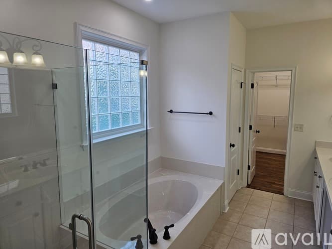 Greer House: 212 Medford Drive