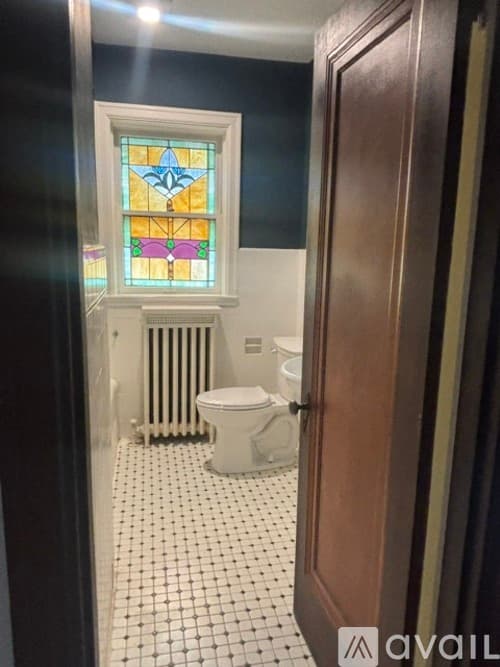St. Louis Apartment: 3960 Fillmore St