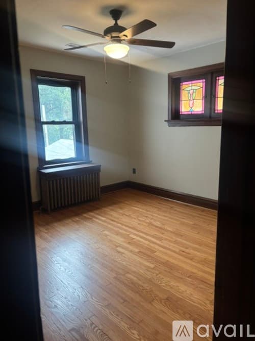 St. Louis Apartment: 3960 Fillmore St
