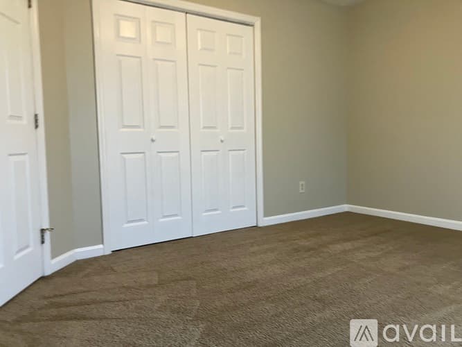 Columbus House: 3822 Sunrise Lane