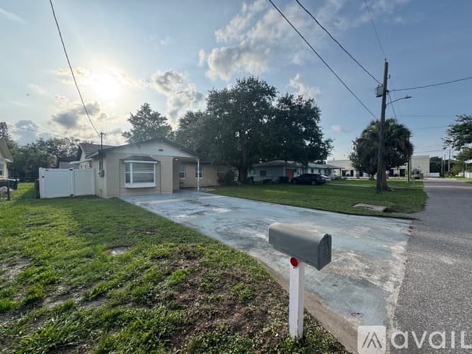 Tampa House: 6205 South Church Avenue