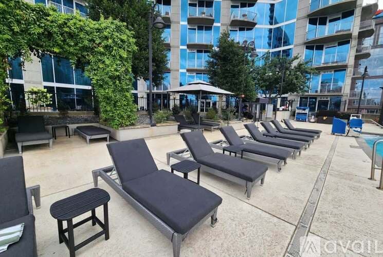 Atlanta Condo: 400 West Peachtree Street Northwest