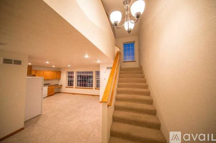 Eagle Lake House: 100 Cedar Path