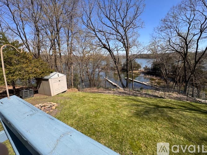 Litchfield House: 57975 226th St