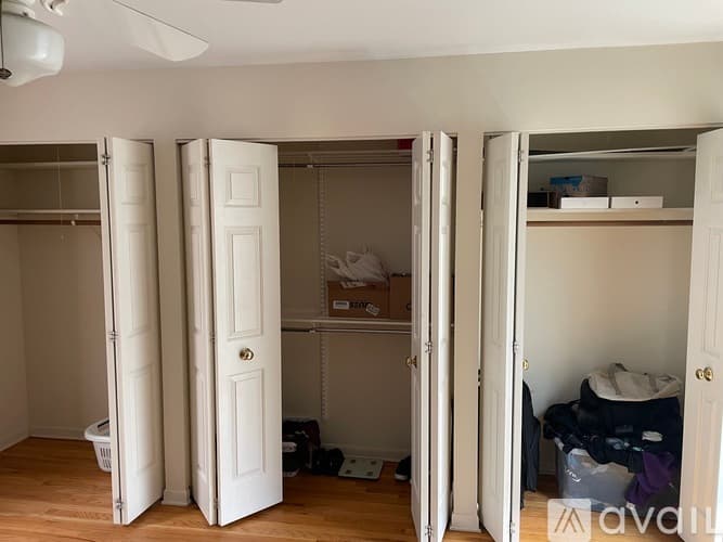Evanston Apartment: 1326 Chicago Ave