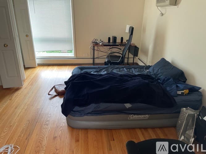 Evanston Apartment: 1326 Chicago Ave