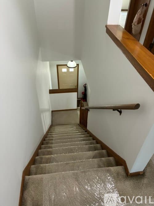Butler Apartment: 101 Ableview Dr