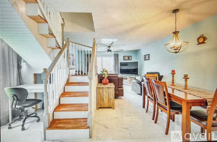 Inverness House: 1284 Cypress Cove Court