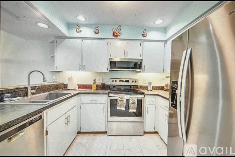 Inverness House: 1284 Cypress Cove Court