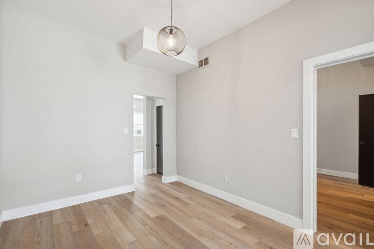 Philadelphia House: 163 East Street