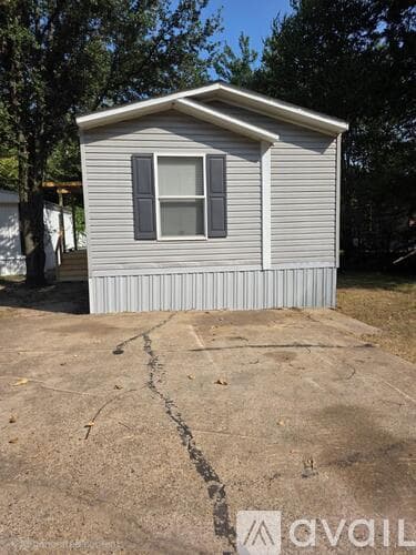 Dallas House: 11435 Kleberg Road 241
