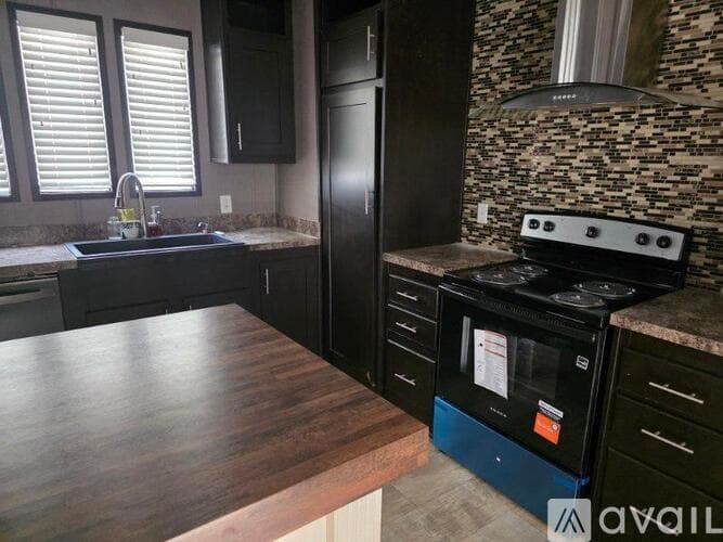 Dallas House: 11435 Kleberg Road 241
