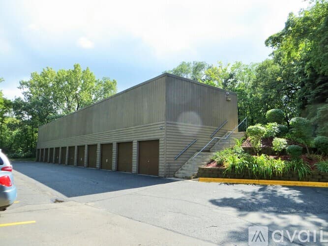 Minneapolis Apartment: 11800 Eldorado Street Northwest