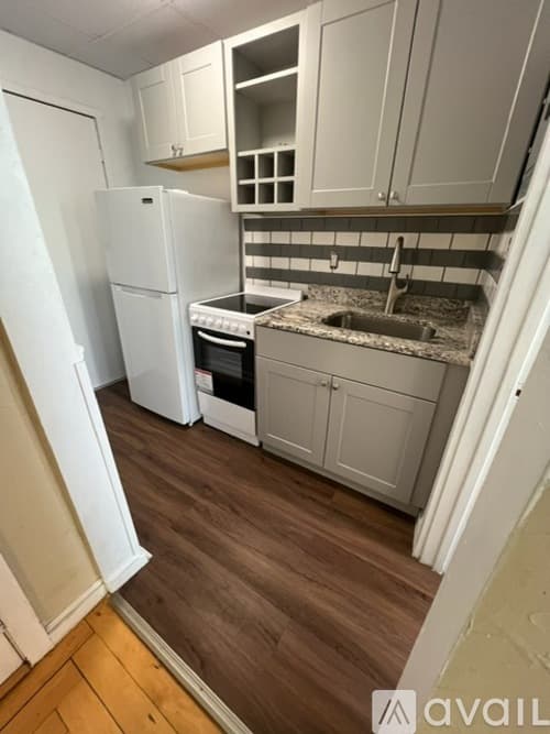 Winthrop Apartment: 20 Coral Avenue
