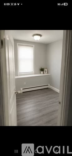 West Warwick Apartment: 9 Baker St