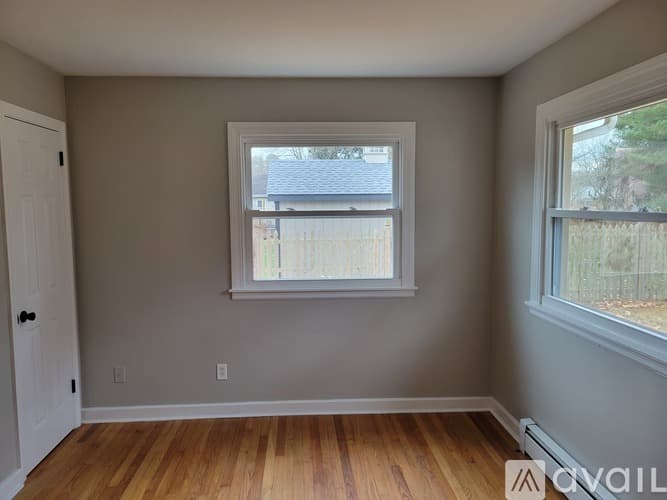 Madison House: 75 Fairview Drive
