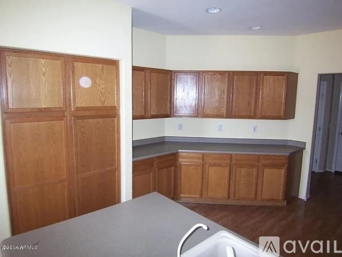 Phoenix Townhome: 1024 East Frye Road