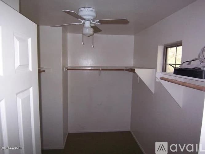 Phoenix Townhome: 1024 East Frye Road