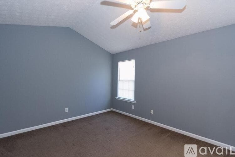 Jackson Apartment: 115 Blake Ave